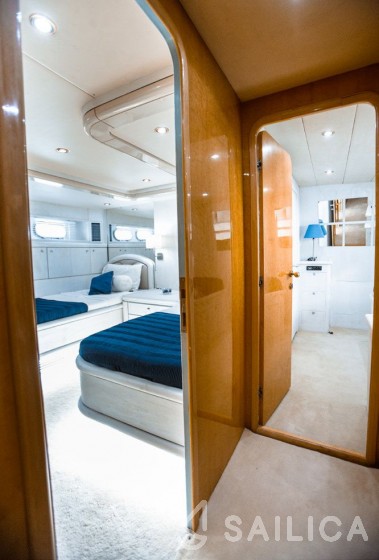 Elegance 80 - Yacht Charter Sailica
