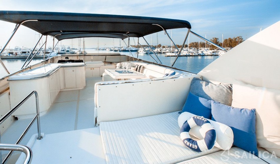 Elegance 80 - Yacht Charter Sailica
