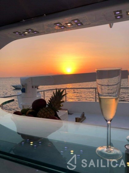 Falcon 92 - Yacht Charter Sailica