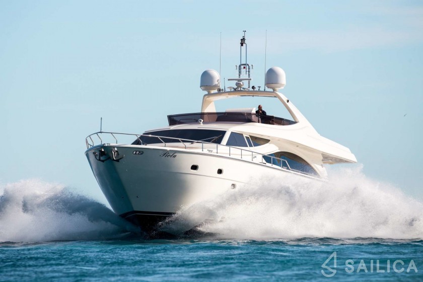 Ferretti 83 - Yacht Charter Sailica