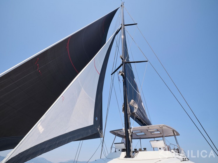 Alegria 67 - Photo #8 Alegria 67 - Yacht Charter Sailica