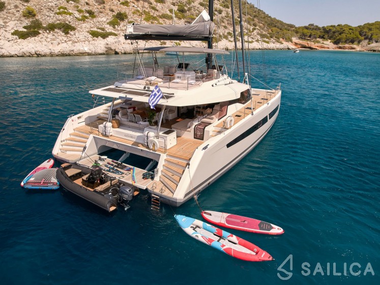 Alegria 67 - Photo #12 Alegria 67 - Yacht Charter Sailica