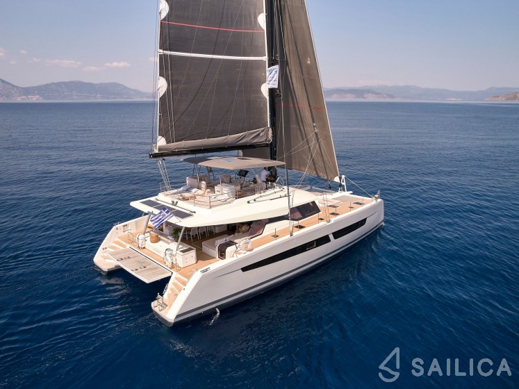 Alegria 67 - Photo #6 Alegria 67 - Yacht Charter Sailica