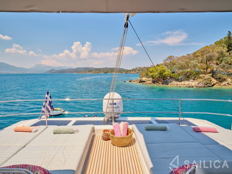 Alegria 67 - Photo #33 Alegria 67 - Yacht Charter Sailica
