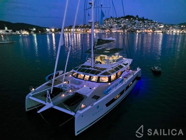 Alegria 67 - Photo #28 Alegria 67 - Yacht Charter Sailica