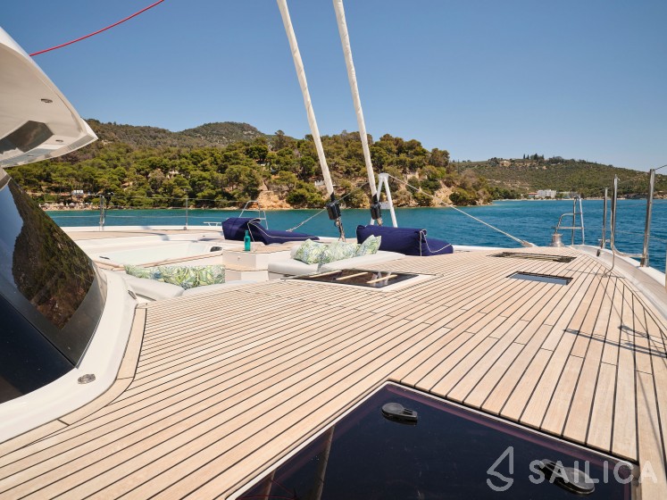 Alegria 67 - Photo #19 Alegria 67 - Yacht Charter Sailica