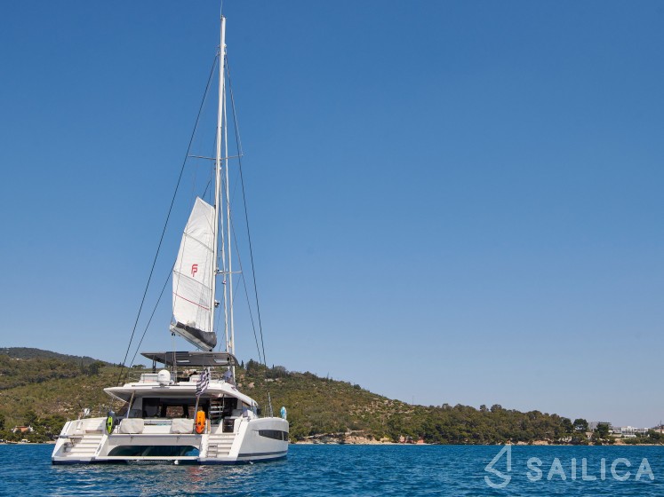 Alegria 67 - Photo #13 Alegria 67 - Yacht Charter Sailica