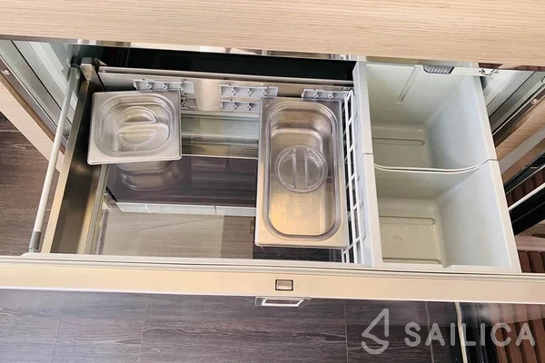 Elba 45 - Photo #83 Elba 45 - Yacht Charter Sailica