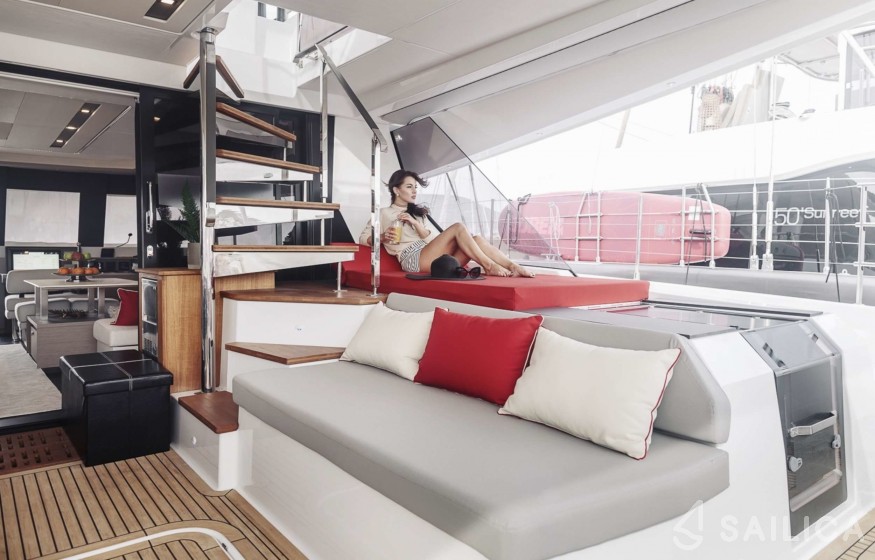 Samana 59 - Yacht Charter Sailica