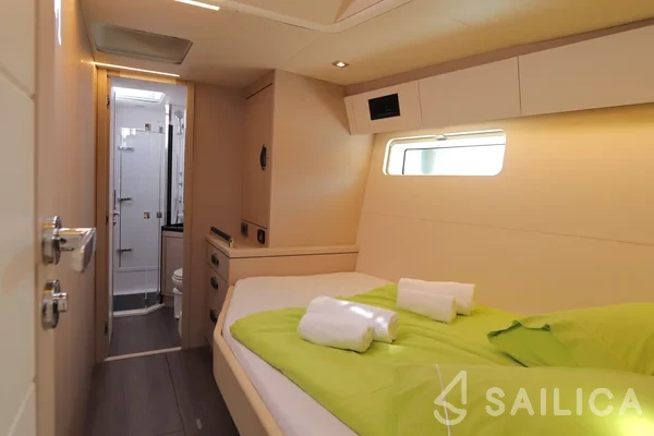 Jeanneau 65 - Yacht Charter Sailica