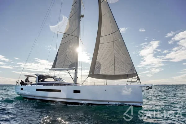 Jeanneau 65 - Yacht Charter Sailica
