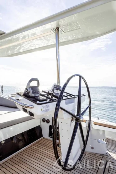 Jeanneau 65 - Yacht Charter Sailica