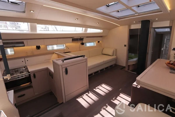 Jeanneau 65 - Yacht Charter Sailica