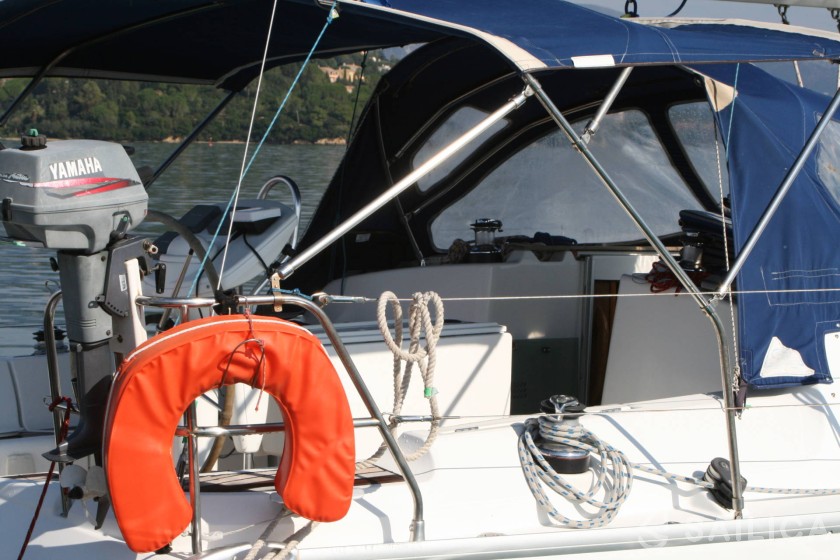 Sun Odyssey 37 - Yacht Charter Sailica