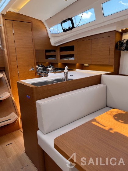 Sun Odyssey 380 - Yacht Charter Sailica