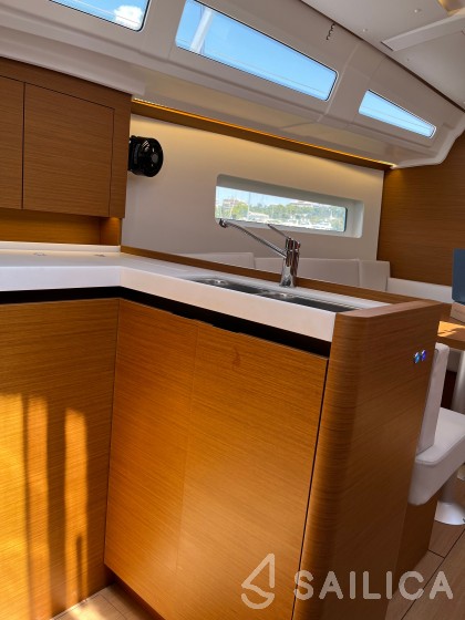 Sun Odyssey 380 - Yacht Charter Sailica