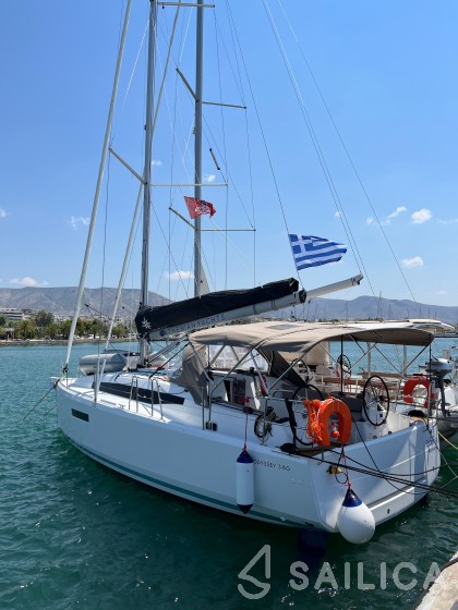 Sun Odyssey 380 - Yacht Charter Sailica