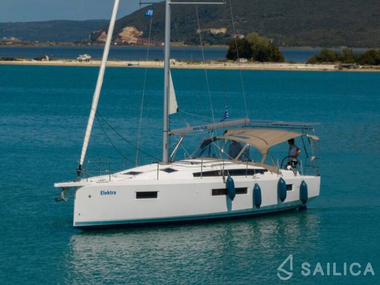 Sun Odyssey 410 - Yacht Charter Sailica