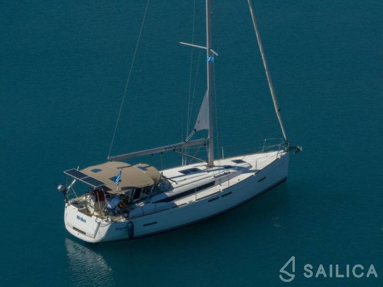 Sun Odyssey 419 - Yacht Charter Sailica