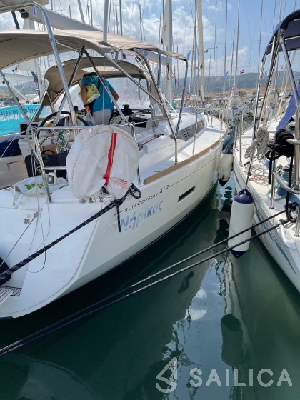 Sun Odyssey 419 - Yacht Charter Sailica
