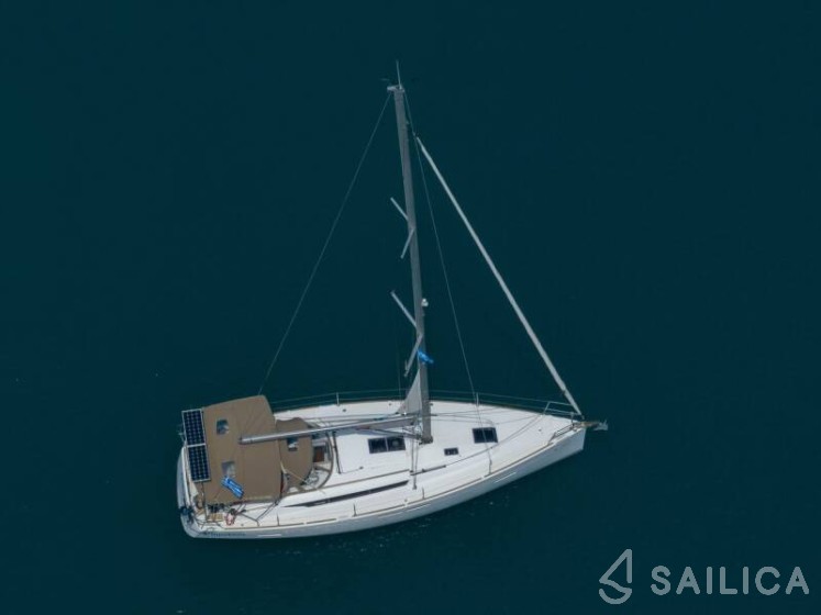 Sun Odyssey 419 - Yacht Charter Sailica