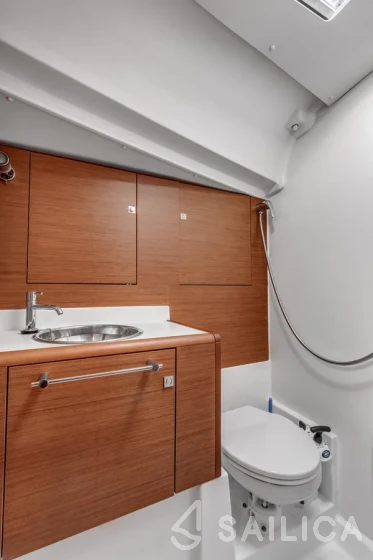 Sun Odyssey 449 - Yacht Charter Sailica