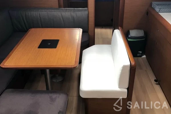 Sun Odyssey 479 - Yacht Charter Sailica
