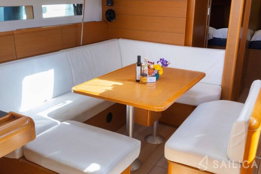 Sun Odyssey 479 - Yacht Charter Sailica
