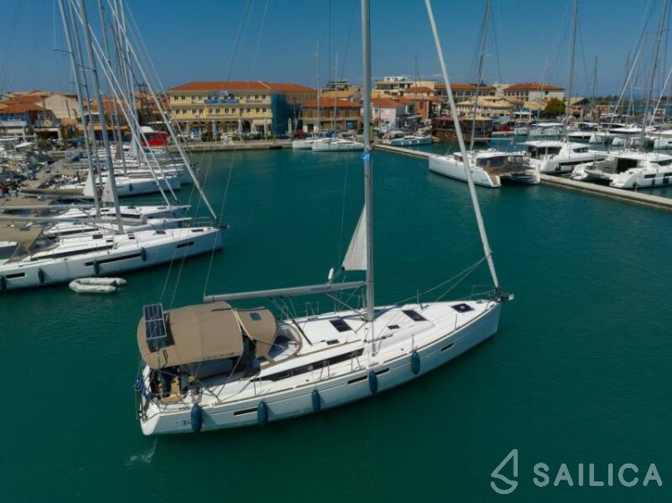 Sun Odyssey 479 - Yacht Charter Sailica