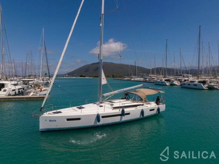 Sun Odyssey 490 - Yacht Charter Sailica