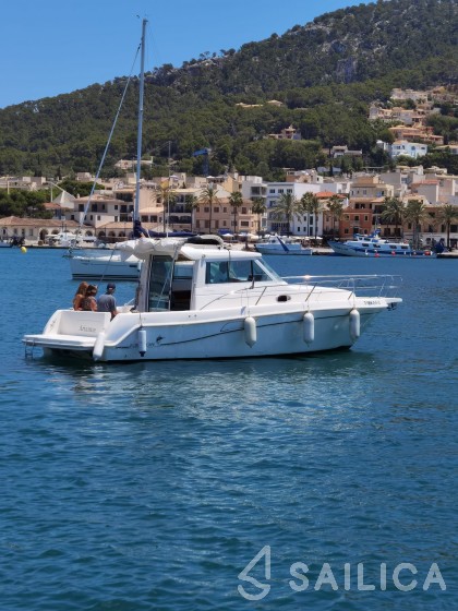 Faeton Moraga 910 - Yacht Charter Sailica