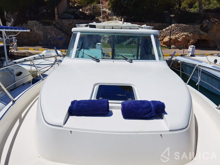 Faeton Moraga 910 - Yacht Charter Sailica