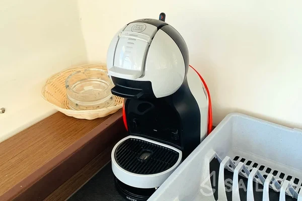 Lagoon 42 - Photo #76 Lagoon 42 - Yacht Charter Sailica