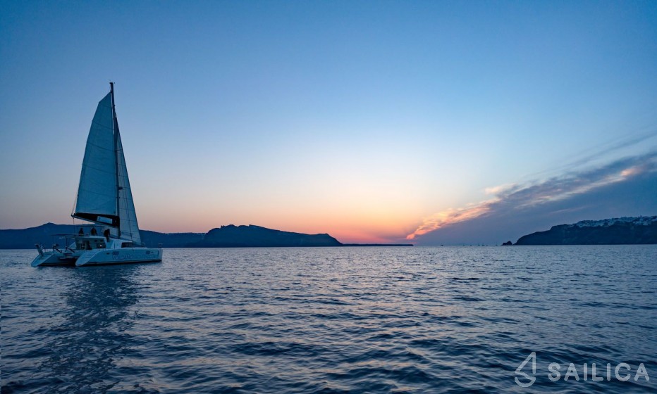 Lagoon 440 - Yacht Charter Sailica