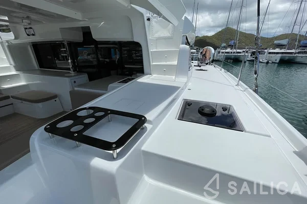 Lagoon 46  - Yacht Charter Sailica