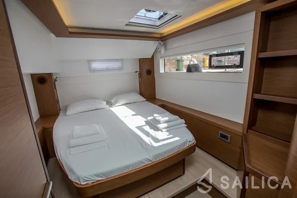 Lagoon 46  - Yacht Charter Sailica