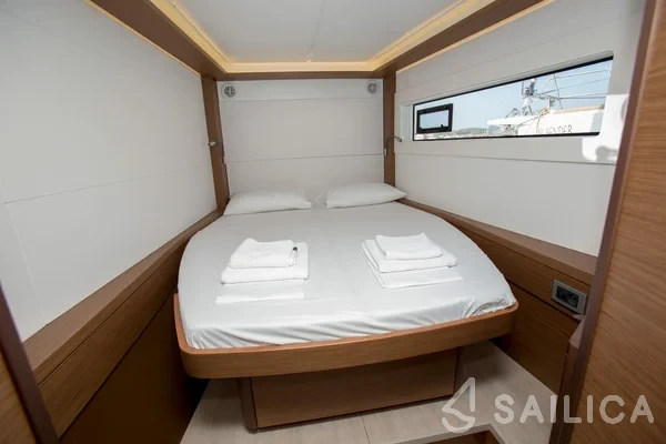 Lagoon 46  - Yacht Charter Sailica