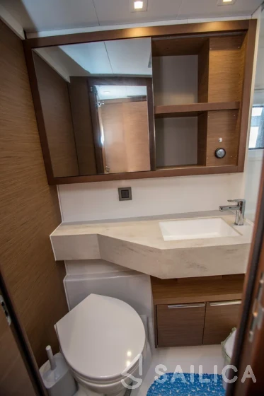 Lagoon 46  - Yacht Charter Sailica
