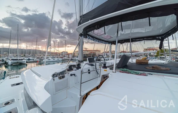 Lagoon 46  - Yacht Charter Sailica