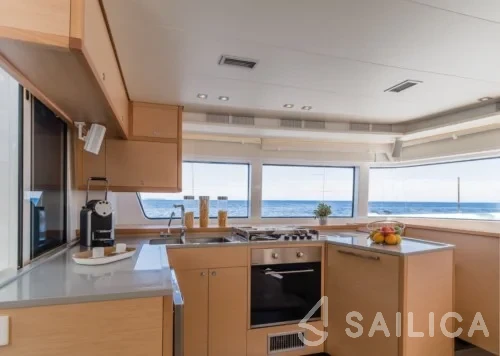 Lagoon 52F - Yacht Charter Sailica