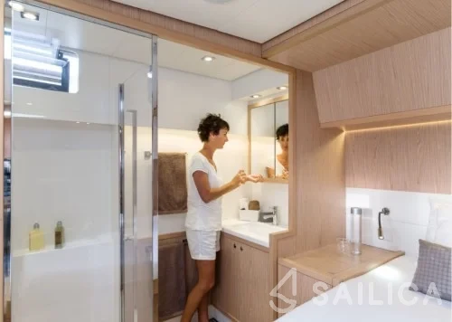 Lagoon 52F - Yacht Charter Sailica