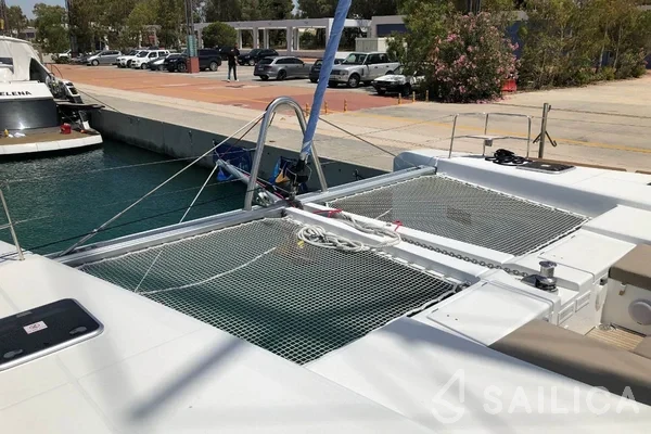 Lagoon 52F - Yacht Charter Sailica