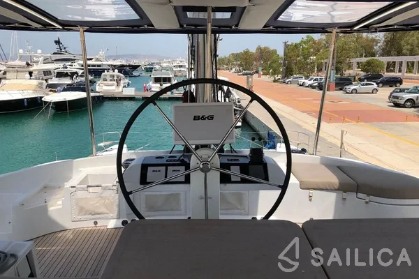 Lagoon 52F - Yacht Charter Sailica