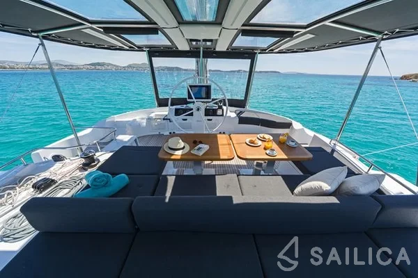 Lagoon 52F - Yacht Charter Sailica