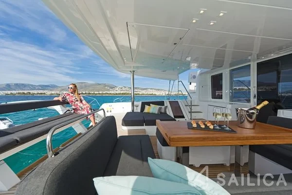 Lagoon 52F - Yacht Charter Sailica