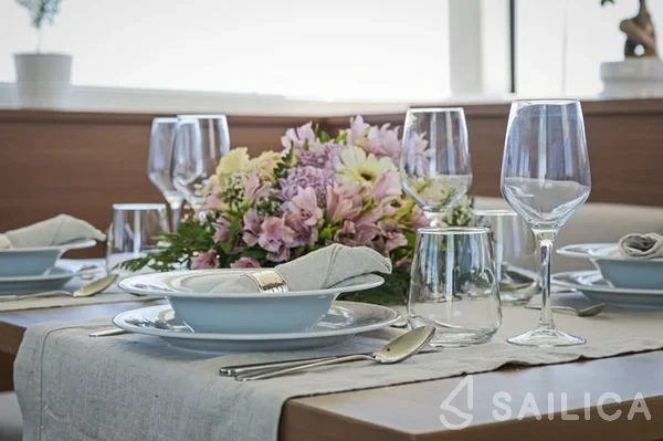 Lagoon 52F - Yacht Charter Sailica