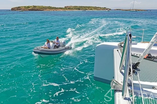 Lagoon 52F - Yacht Charter Sailica