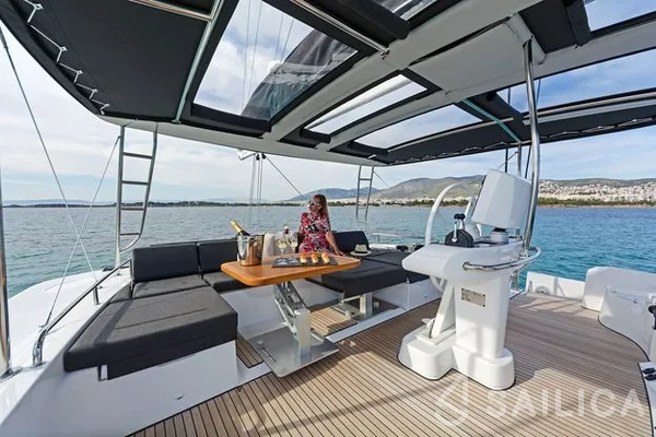 Lagoon 52F - Yacht Charter Sailica