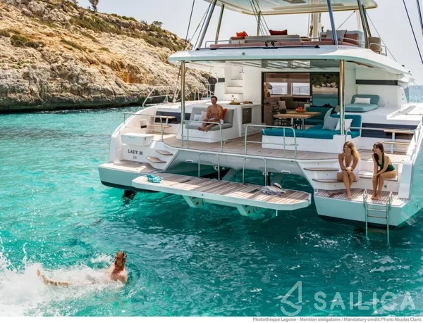 Lagoon 55 - Yacht Charter Sailica