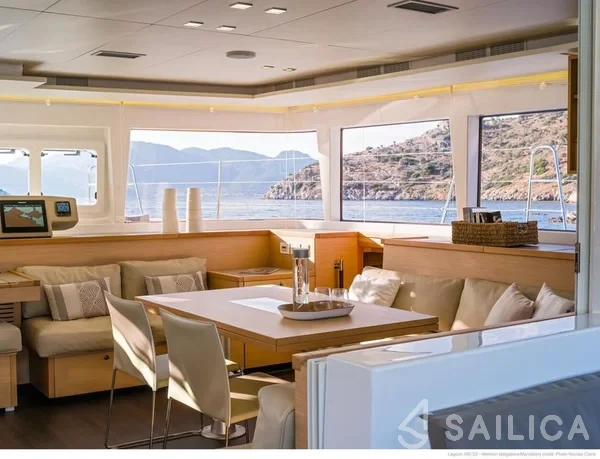 Lagoon 560 S2 - Yacht Charter Sailica